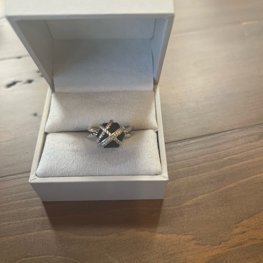 Yuen black onyx cable wrap ring size 7